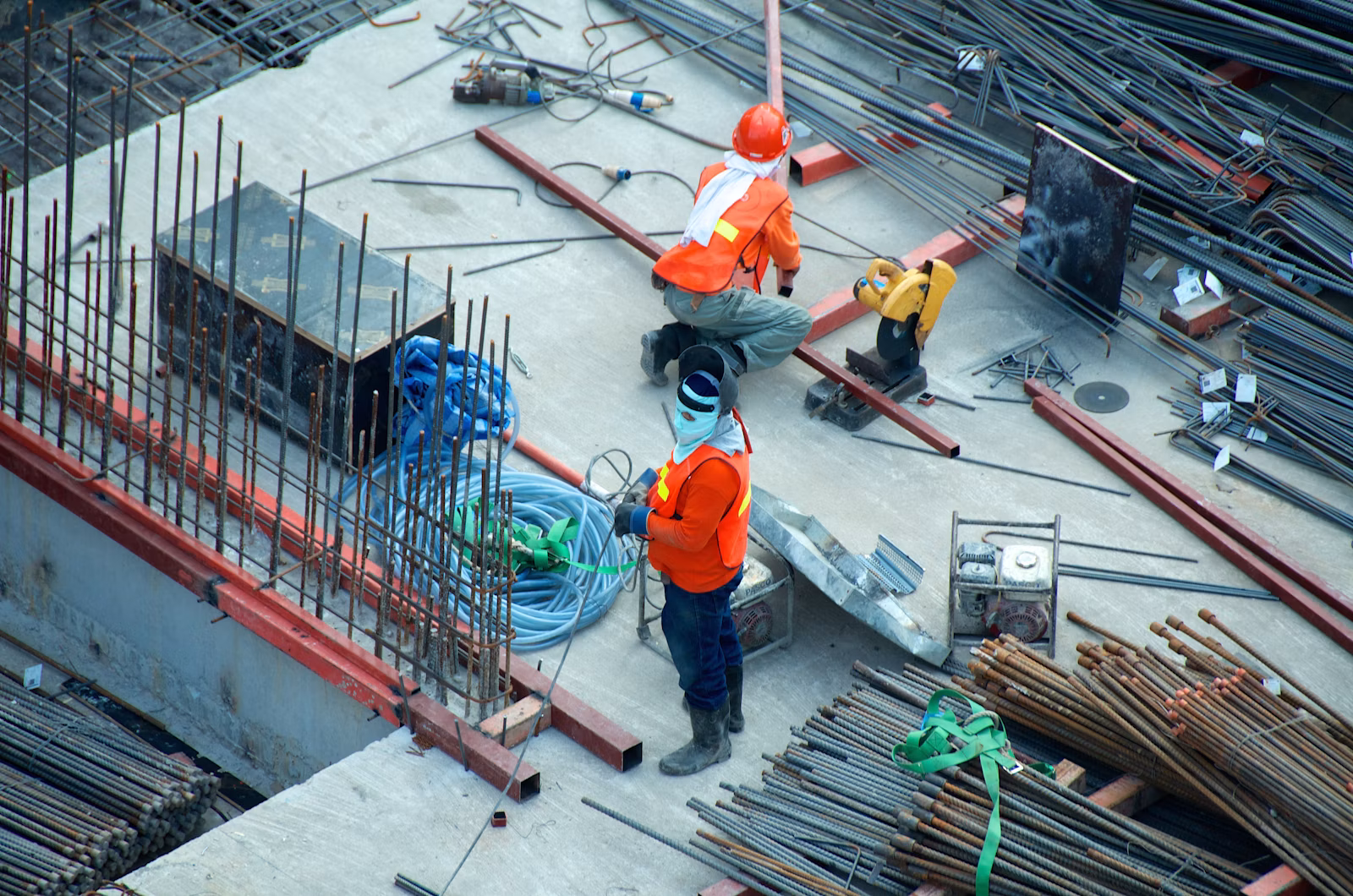 L & G Madeiras e Material Para Construcao LTDA